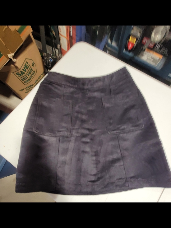 Old Navy Dresses & Skirts - Old Navy Black A-Line Skirt with Front Pockets